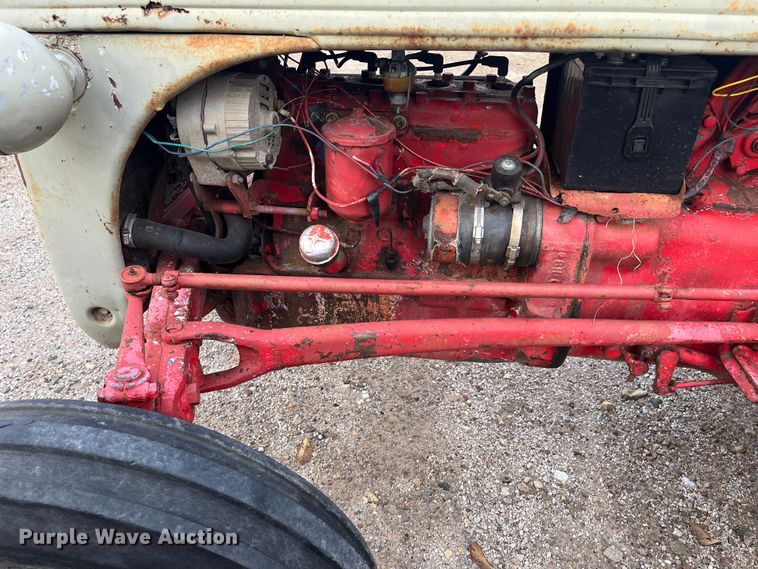 image for item MN9356 1952 Ford 8N  tractor