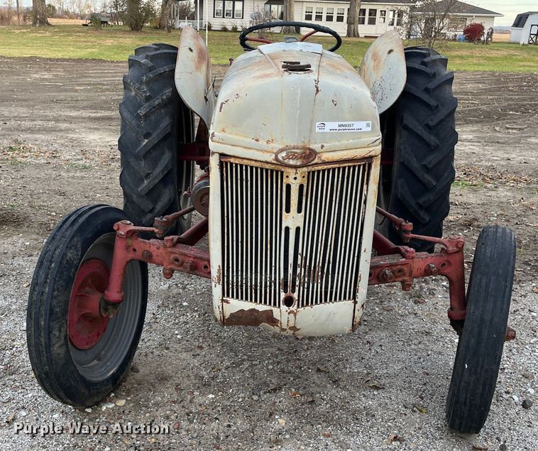 image for item MN9357 1947 Ford 8N  tractor