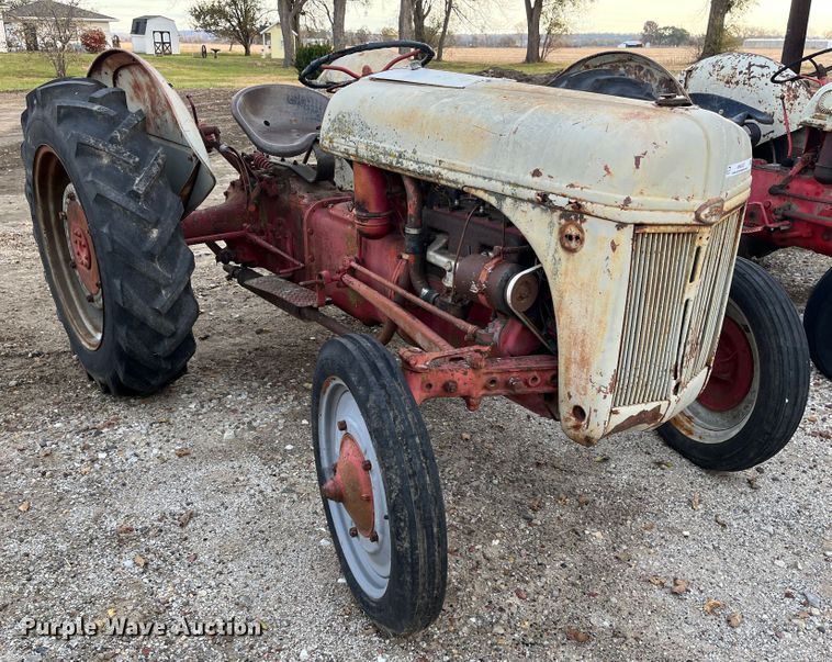 image for item MN9357 1947 Ford 8N  tractor