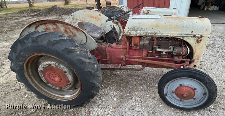 image for item MN9357 1947 Ford 8N  tractor