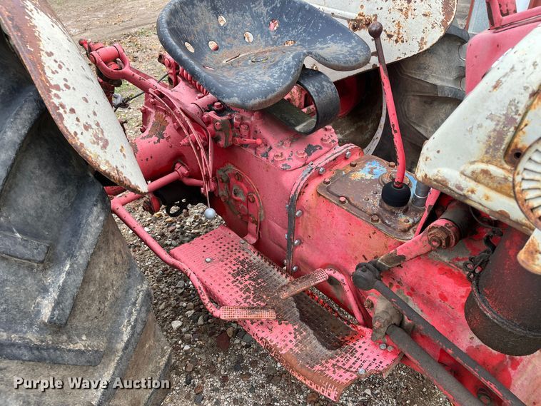 image for item MN9358 1949 Ford 8N  tractor