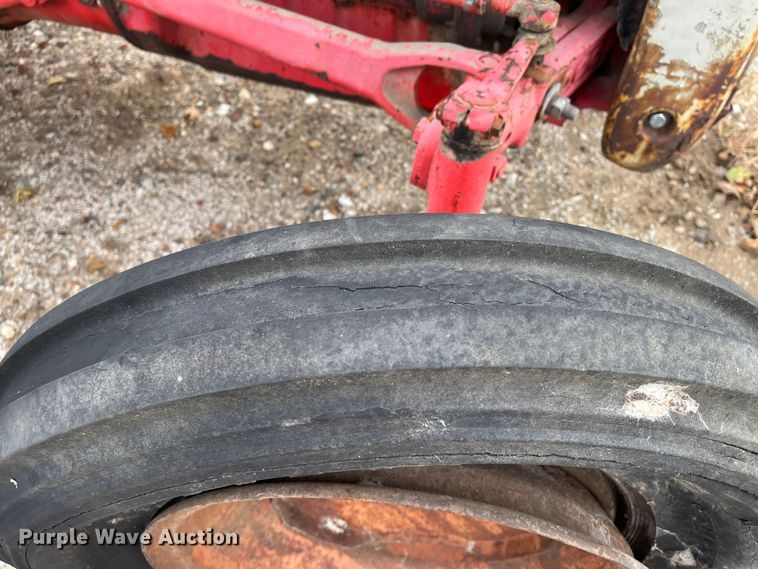 image for item MN9358 1949 Ford 8N  tractor