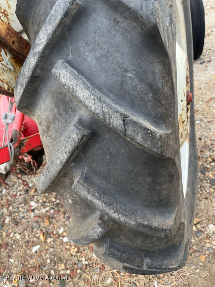 image for item MN9358 1949 Ford 8N  tractor