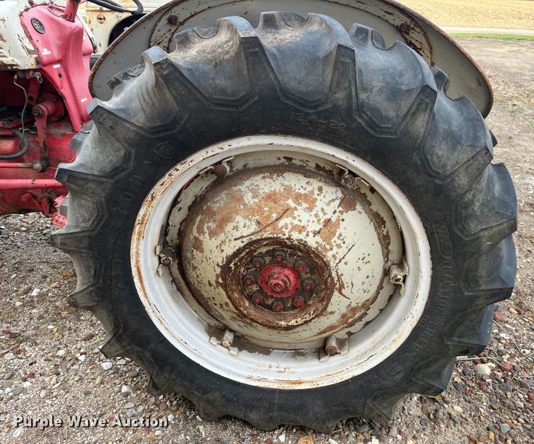 image for item MN9358 1949 Ford 8N  tractor