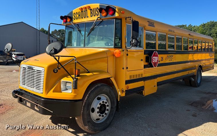 image for item MR9837 2005 Freightliner  school bus