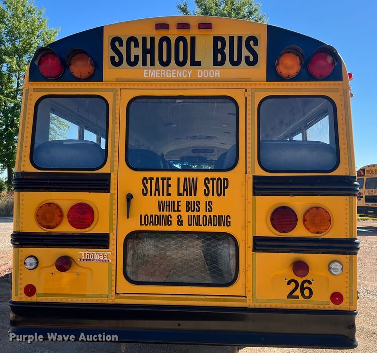 image for item MR9837 2005 Freightliner  school bus