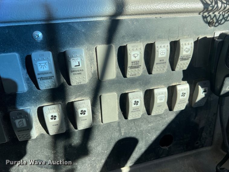 image for item MR9837 2005 Freightliner  school bus