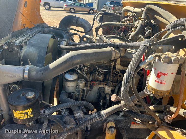 image for item MR9837 2005 Freightliner  school bus