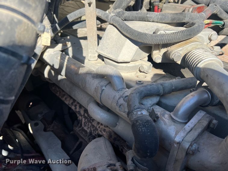 image for item MR9837 2005 Freightliner  school bus