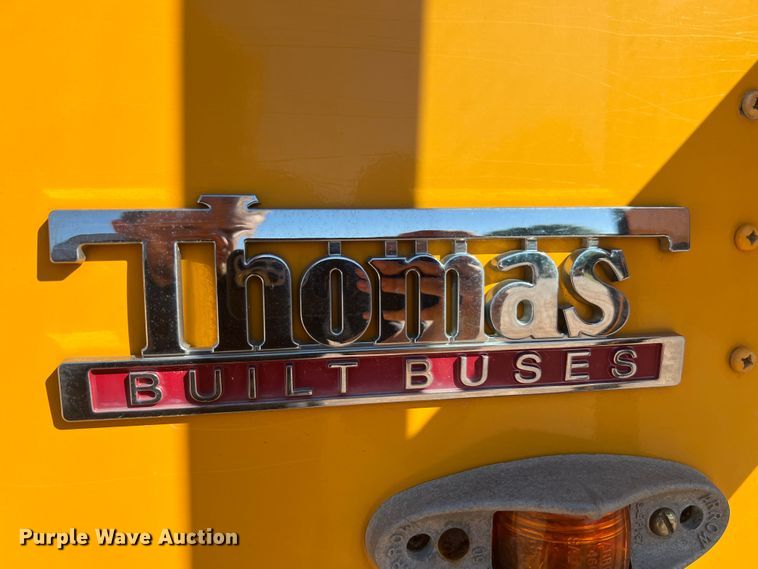 image for item MR9837 2005 Freightliner  school bus