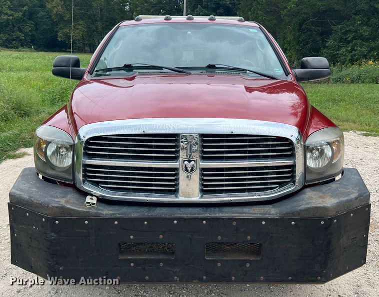 image for item MR9855 2007 Dodge Ram 3500HD Laramie  Quad Cab tow truck