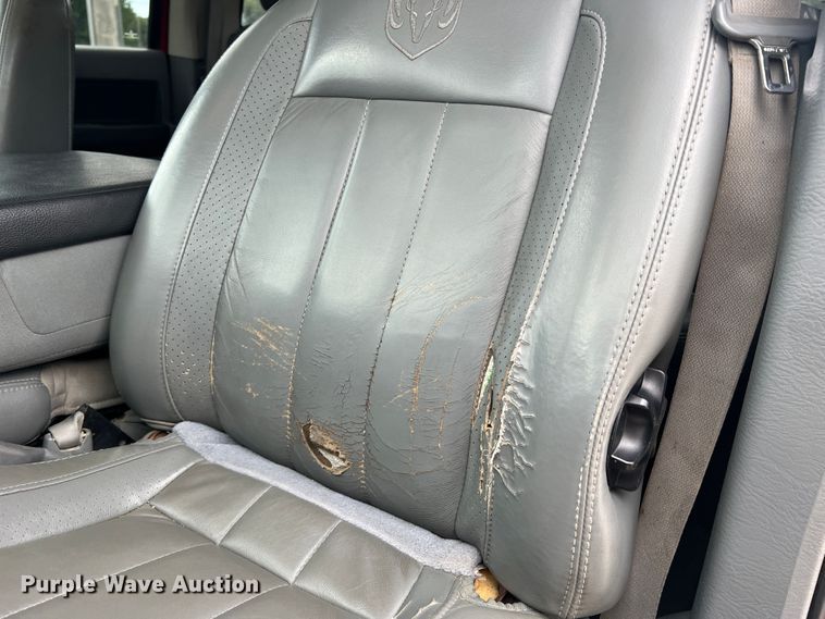 image for item MR9855 2007 Dodge Ram 3500HD Laramie  Quad Cab tow truck