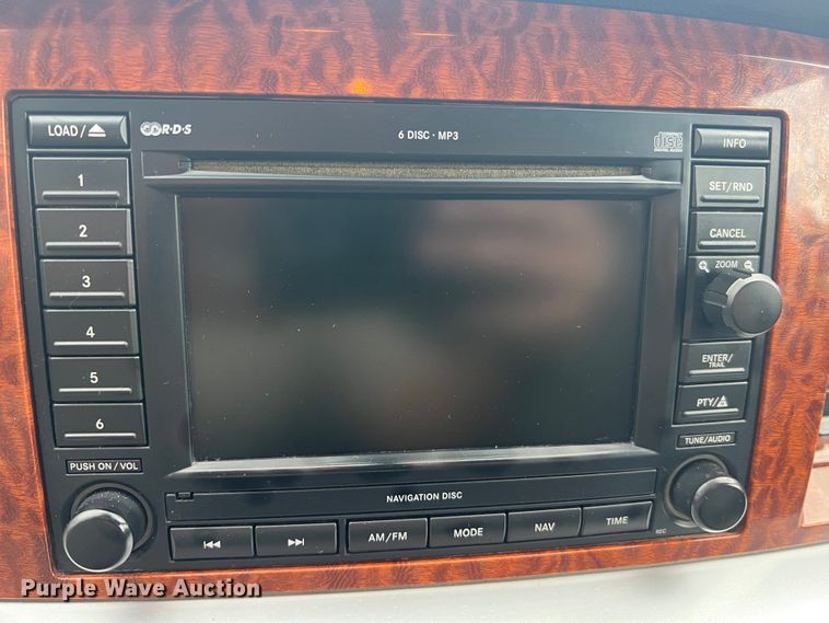 image for item MR9855 2007 Dodge Ram 3500HD Laramie  Quad Cab tow truck