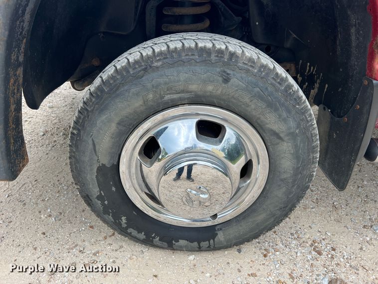 image for item MR9855 2007 Dodge Ram 3500HD Laramie  Quad Cab tow truck