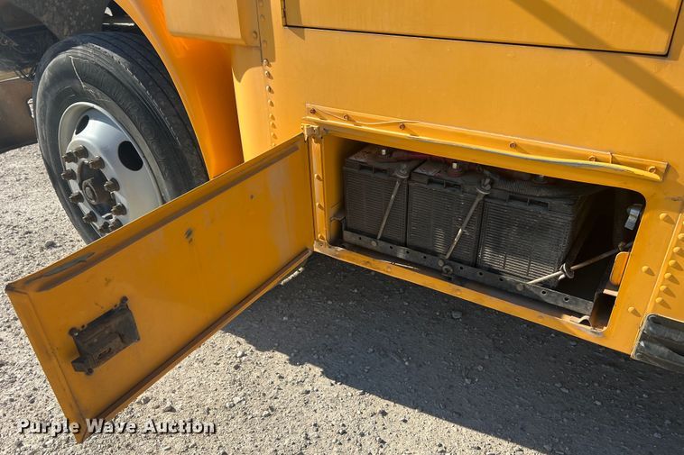 image for item MR9983 2005 Blue Bird Vision  school bus