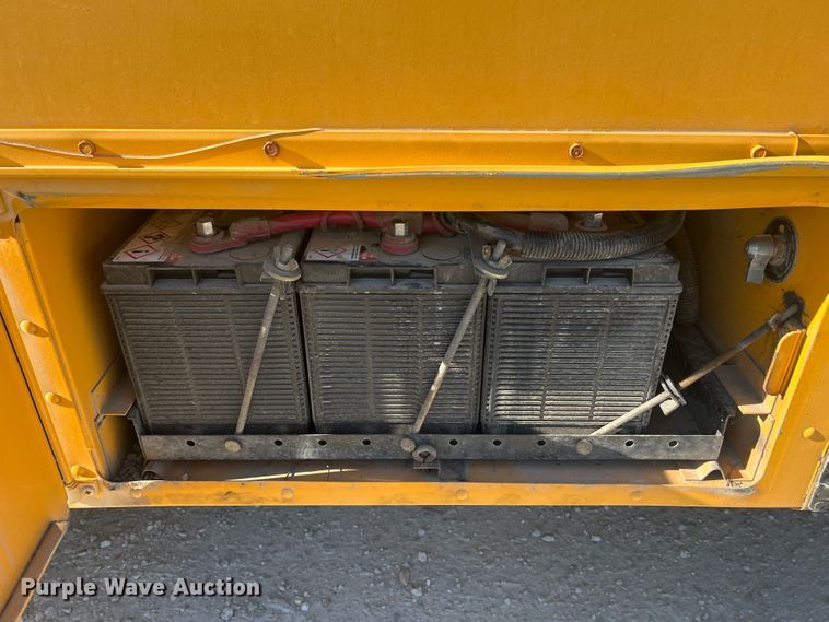 image for item MR9983 2005 Blue Bird Vision  school bus