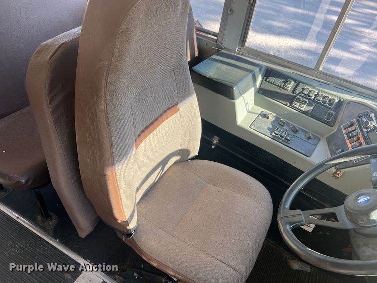 image for item MR9983 2005 Blue Bird Vision  school bus