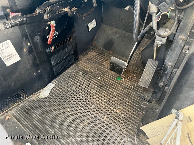 image for item MR9983 2005 Blue Bird Vision  school bus