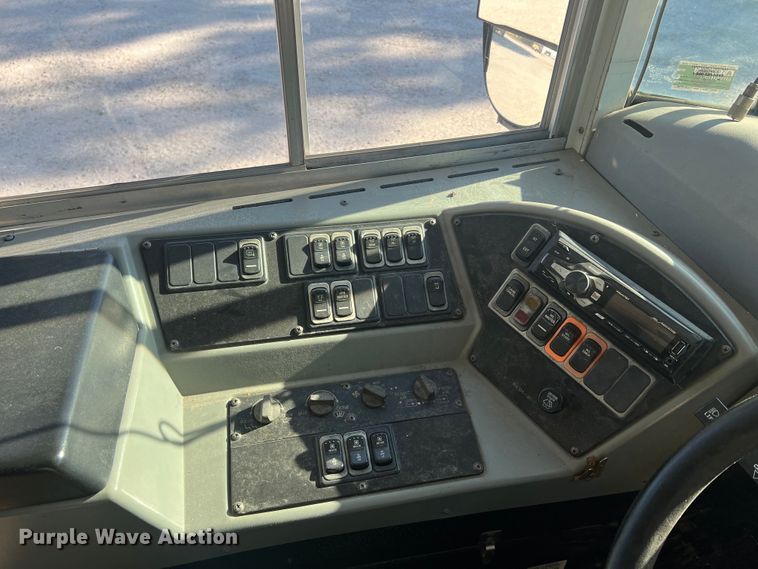 image for item MR9983 2005 Blue Bird Vision  school bus