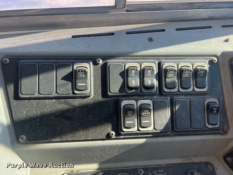 image for item MR9983 2005 Blue Bird Vision  school bus