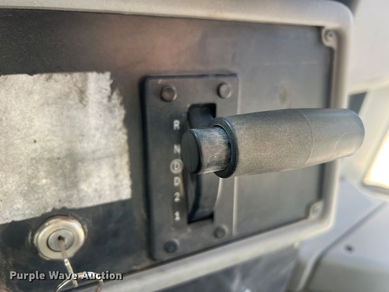 image for item MR9983 2005 Blue Bird Vision  school bus