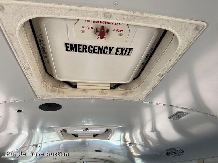 image for item MR9983 2005 Blue Bird Vision  school bus