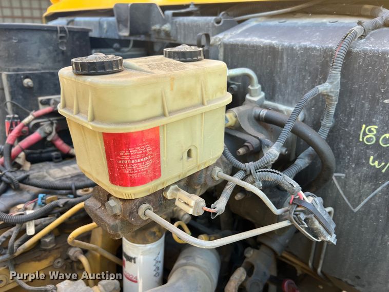 image for item MR9983 2005 Blue Bird Vision  school bus