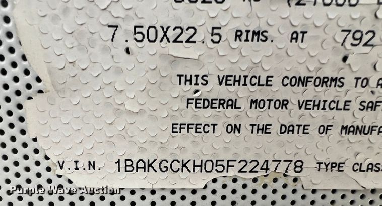 image for item MR9983 2005 Blue Bird Vision  school bus