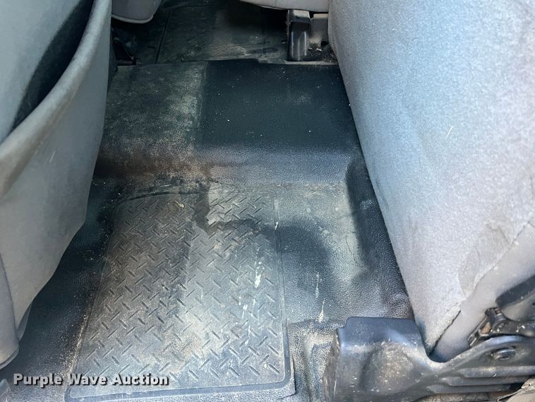 image for item MR9988 2005 Ford F150  SuperCab pickup truck