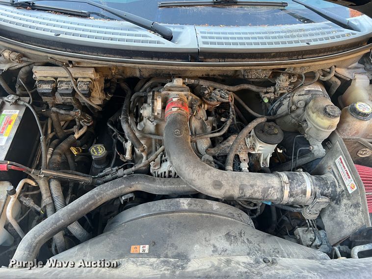 image for item MR9988 2005 Ford F150  SuperCab pickup truck