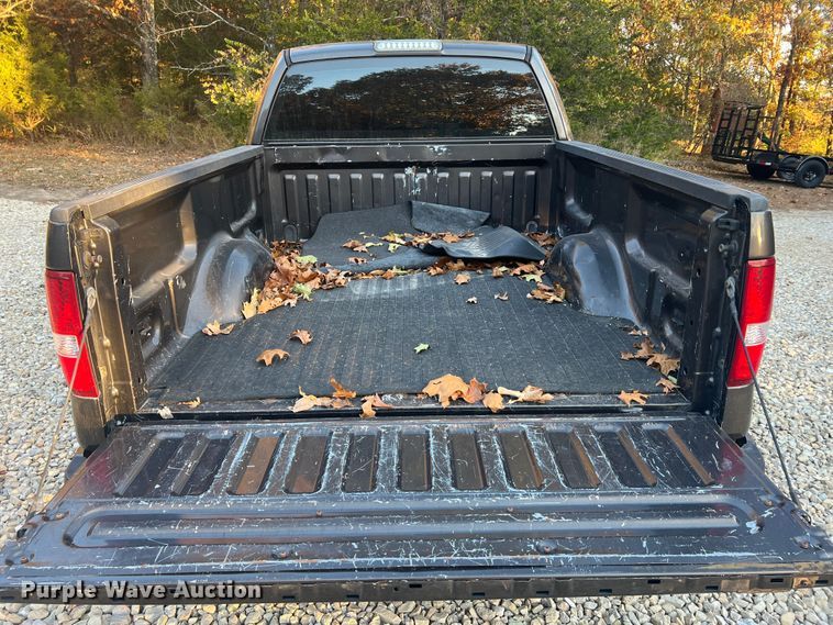 image for item MR9988 2005 Ford F150  SuperCab pickup truck