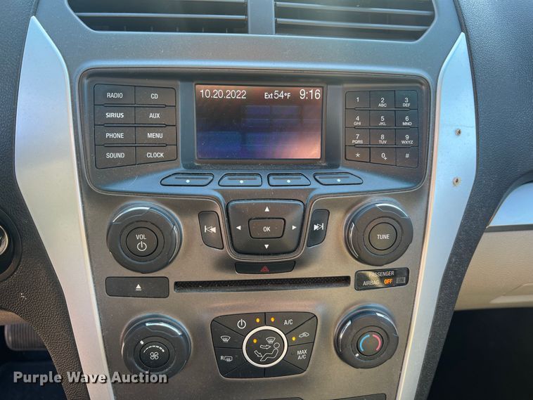 image for item MR9989 2011 Ford Explorer  SUV