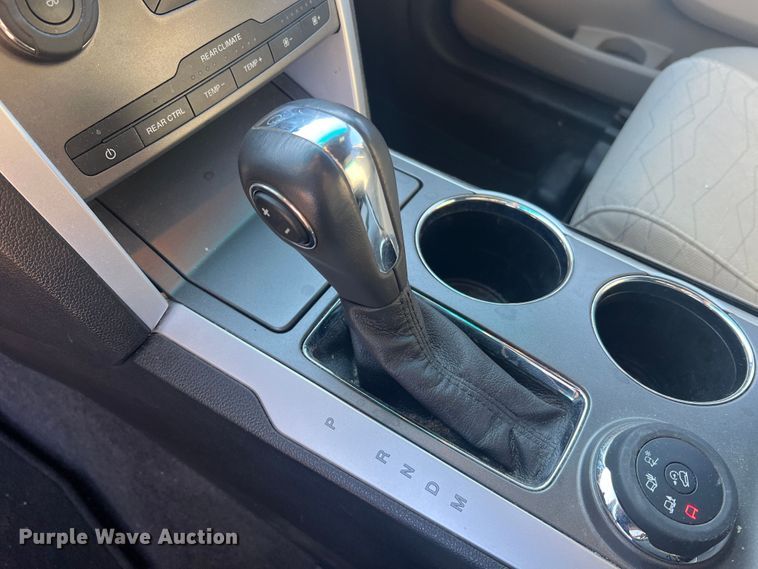 image for item MR9989 2011 Ford Explorer  SUV