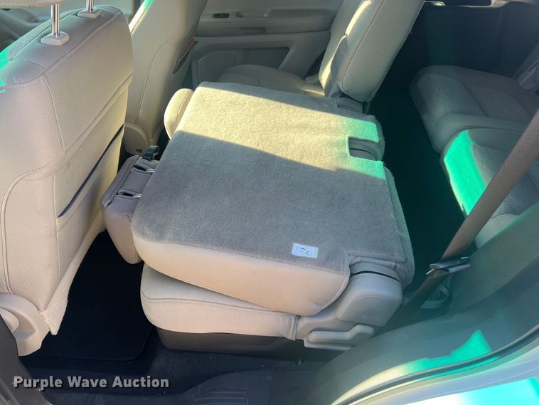 image for item MR9989 2011 Ford Explorer  SUV