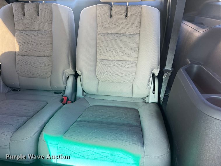 image for item MR9989 2011 Ford Explorer  SUV