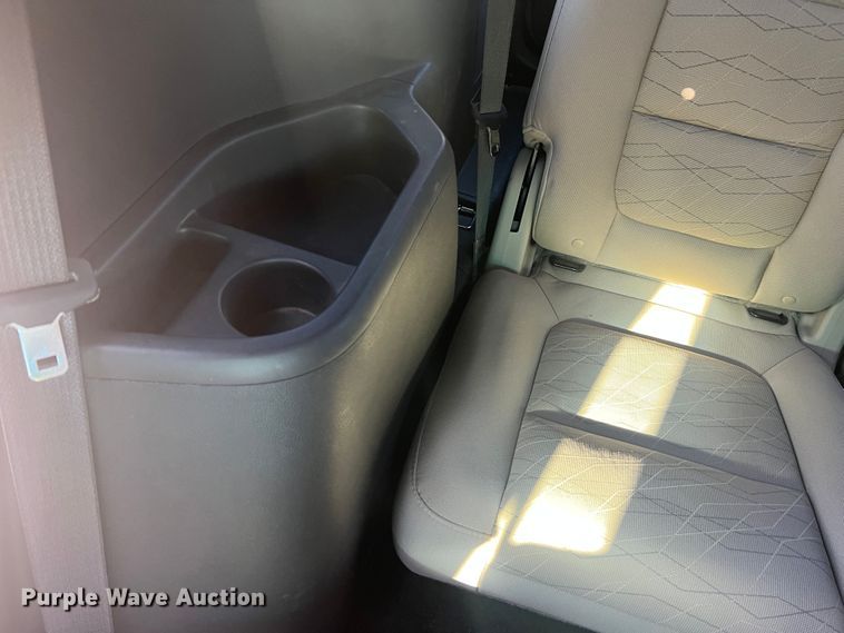 image for item MR9989 2011 Ford Explorer  SUV