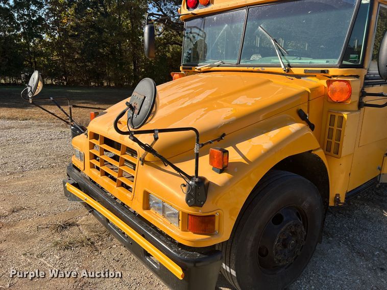 image for item MR9990 2005 Blue Bird Vision  school bus