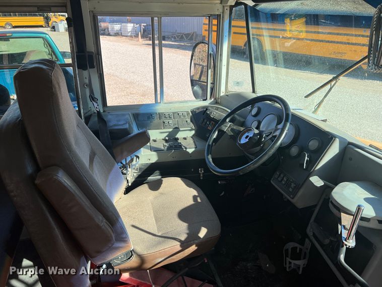 image for item MR9990 2005 Blue Bird Vision  school bus