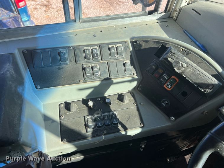 image for item MR9990 2005 Blue Bird Vision  school bus