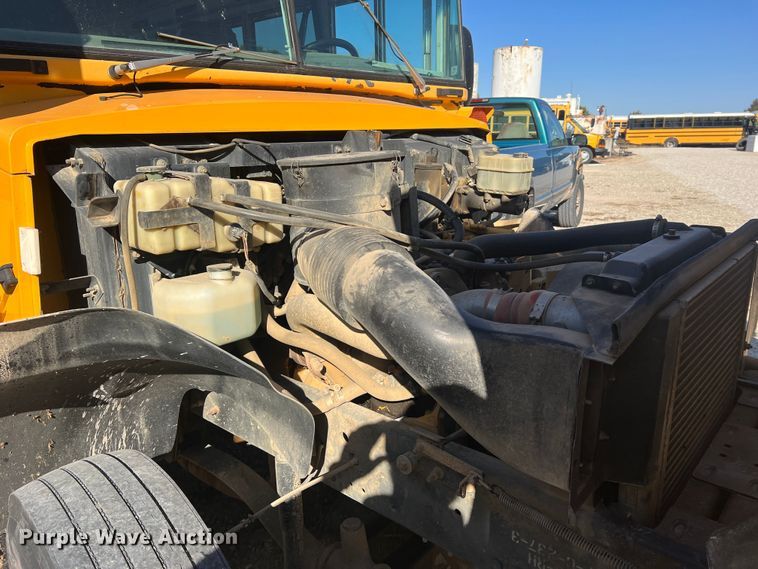 image for item MR9990 2005 Blue Bird Vision  school bus