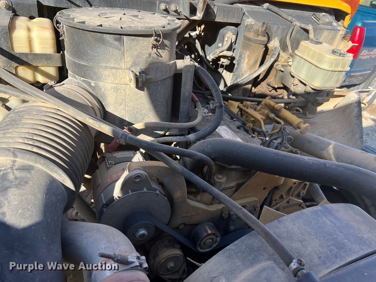 image for item MR9990 2005 Blue Bird Vision  school bus