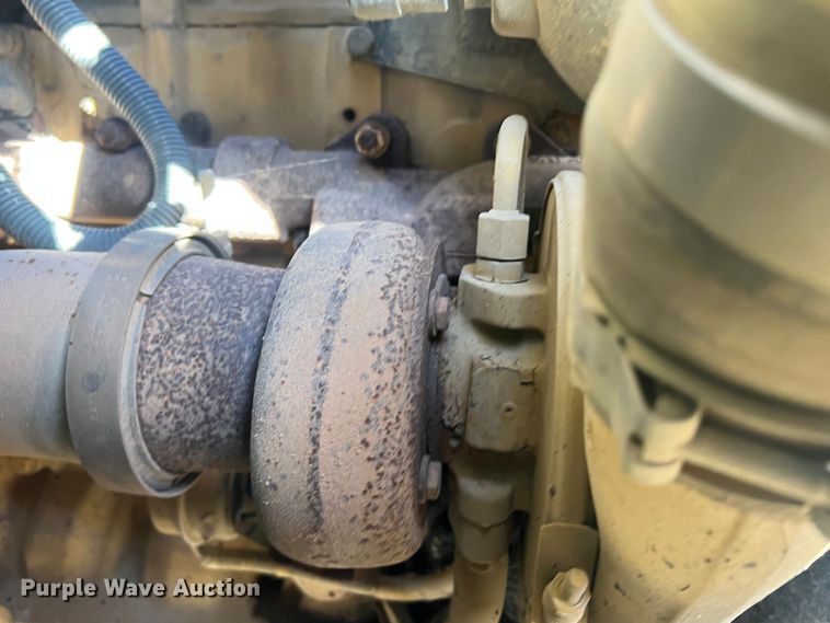 image for item MR9990 2005 Blue Bird Vision  school bus