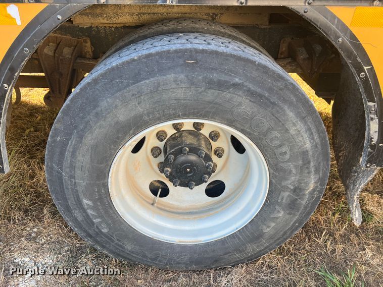 image for item MR9990 2005 Blue Bird Vision  school bus