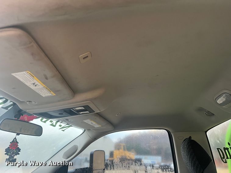 image for item MR9992 2017 Dodge Ram 5500HD SLT  rollback truck