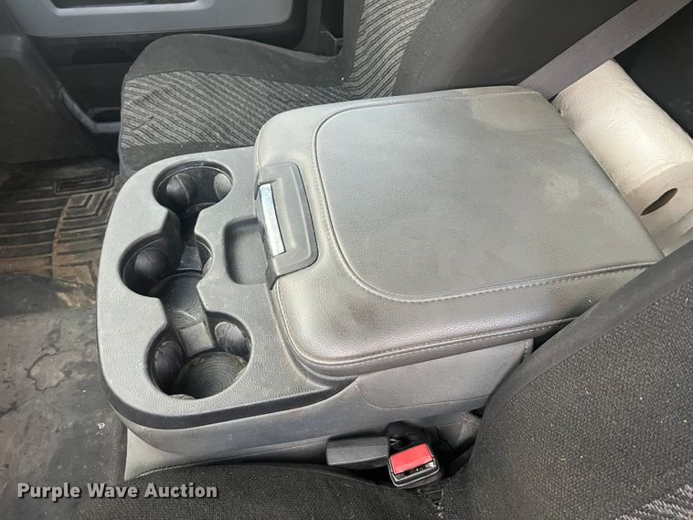 image for item MR9992 2017 Dodge Ram 5500HD SLT  rollback truck