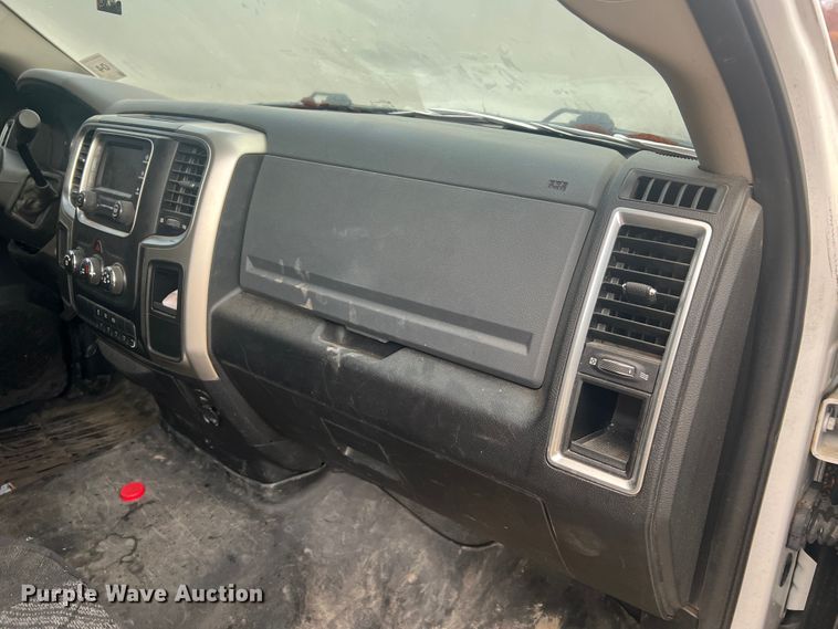 image for item MR9992 2017 Dodge Ram 5500HD SLT  rollback truck