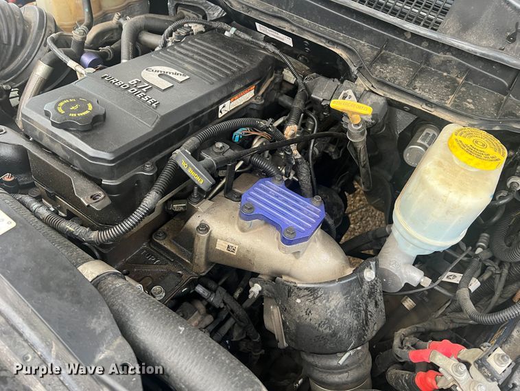 image for item MR9992 2017 Dodge Ram 5500HD SLT  rollback truck