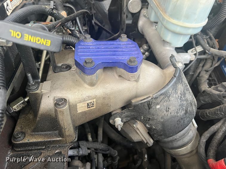 image for item MR9992 2017 Dodge Ram 5500HD SLT  rollback truck