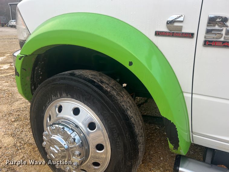 image for item MR9992 2017 Dodge Ram 5500HD SLT  rollback truck