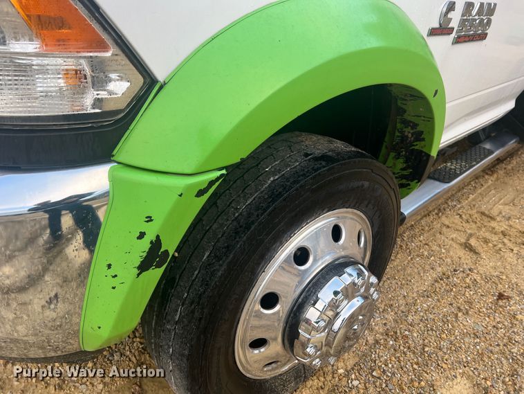 image for item MR9992 2017 Dodge Ram 5500HD SLT  rollback truck